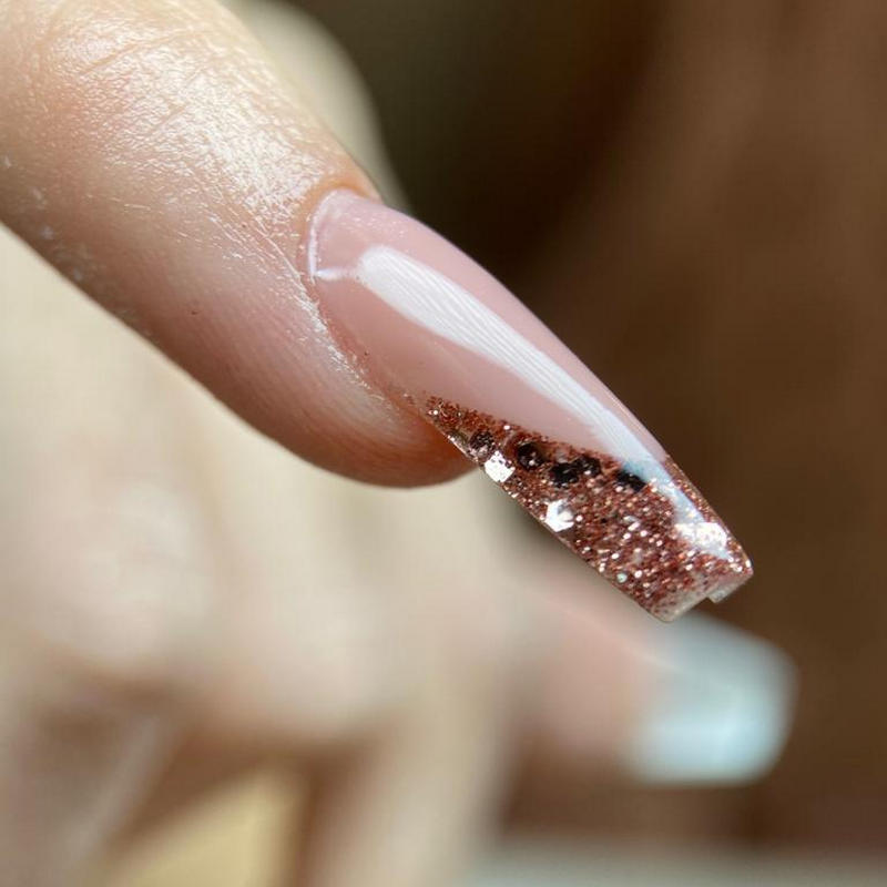 Nails: 11 Trajni Lak i Umjetni Nokti Kaštel Sućurac Split