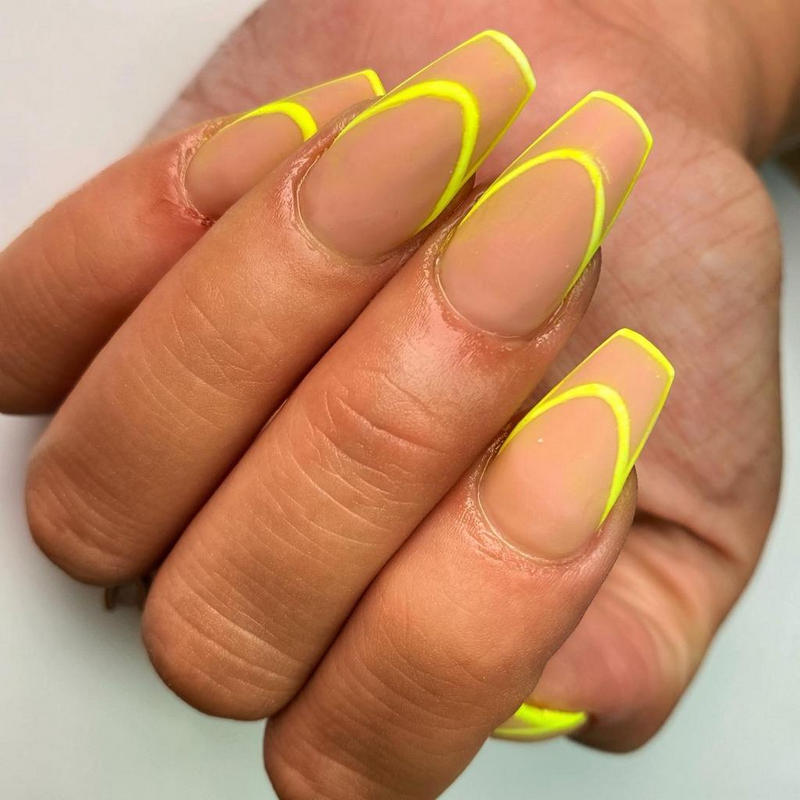 Nails: 20 Trajni Lak i Umjetni Nokti Kaštel Sućurac Split